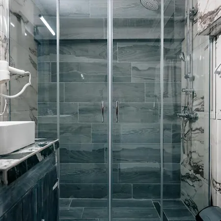 Rata Apartment Agioi Theodoroi