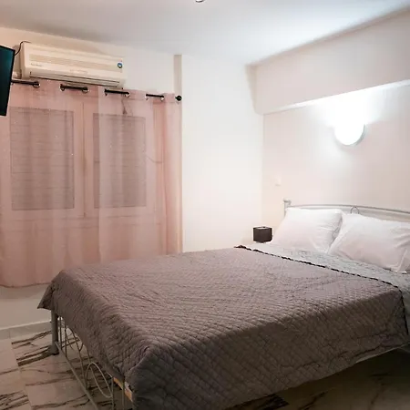 Rata Apartment *