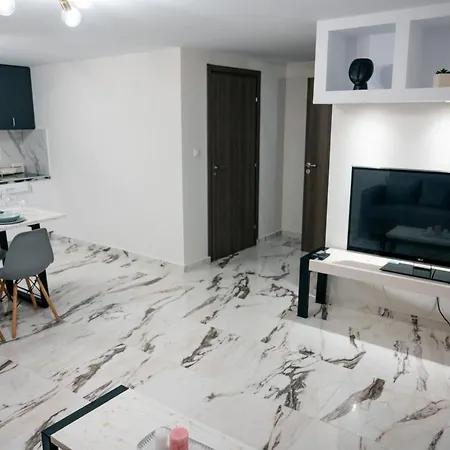 Apartment Rata *