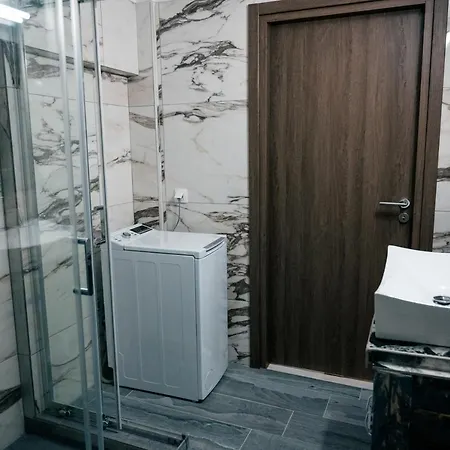 Rata Apartment